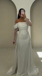 Hilaya weiss