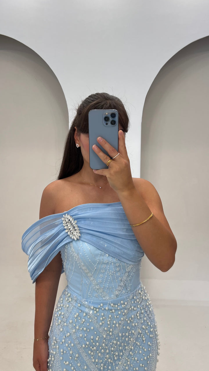 Amira Blue