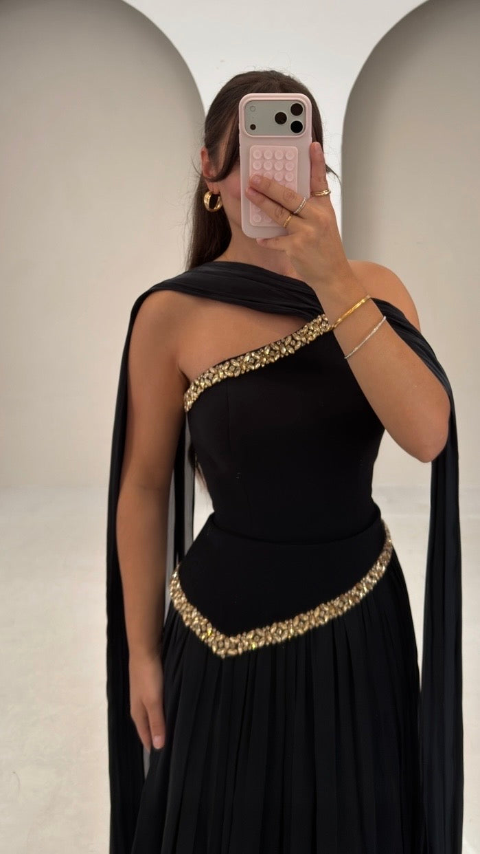 Aysa black