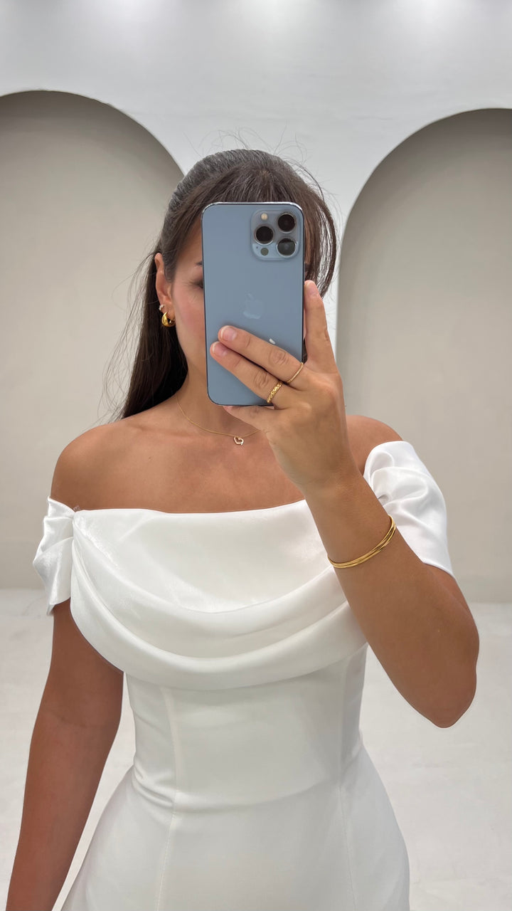 Bellamira white