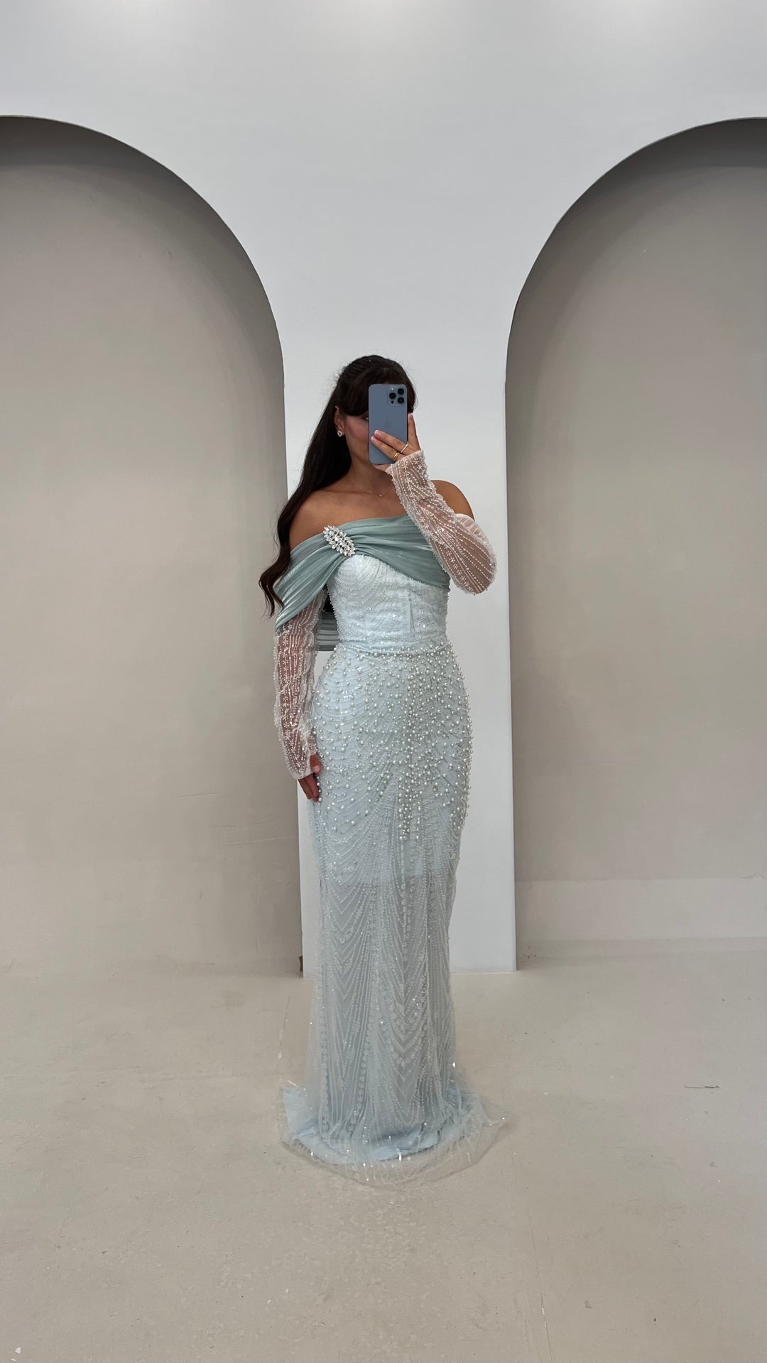 Amira Mint