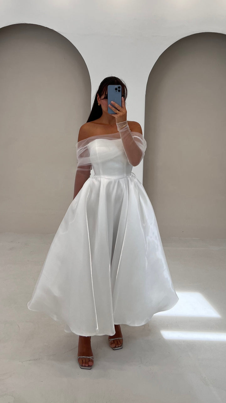 Lumira White