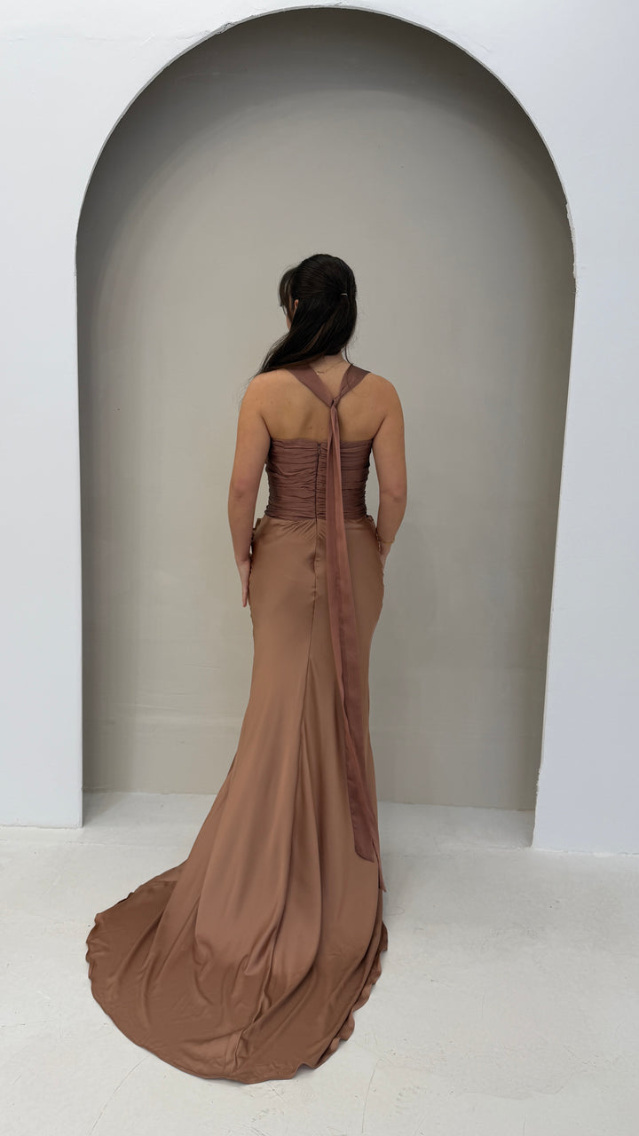 Lina apricot