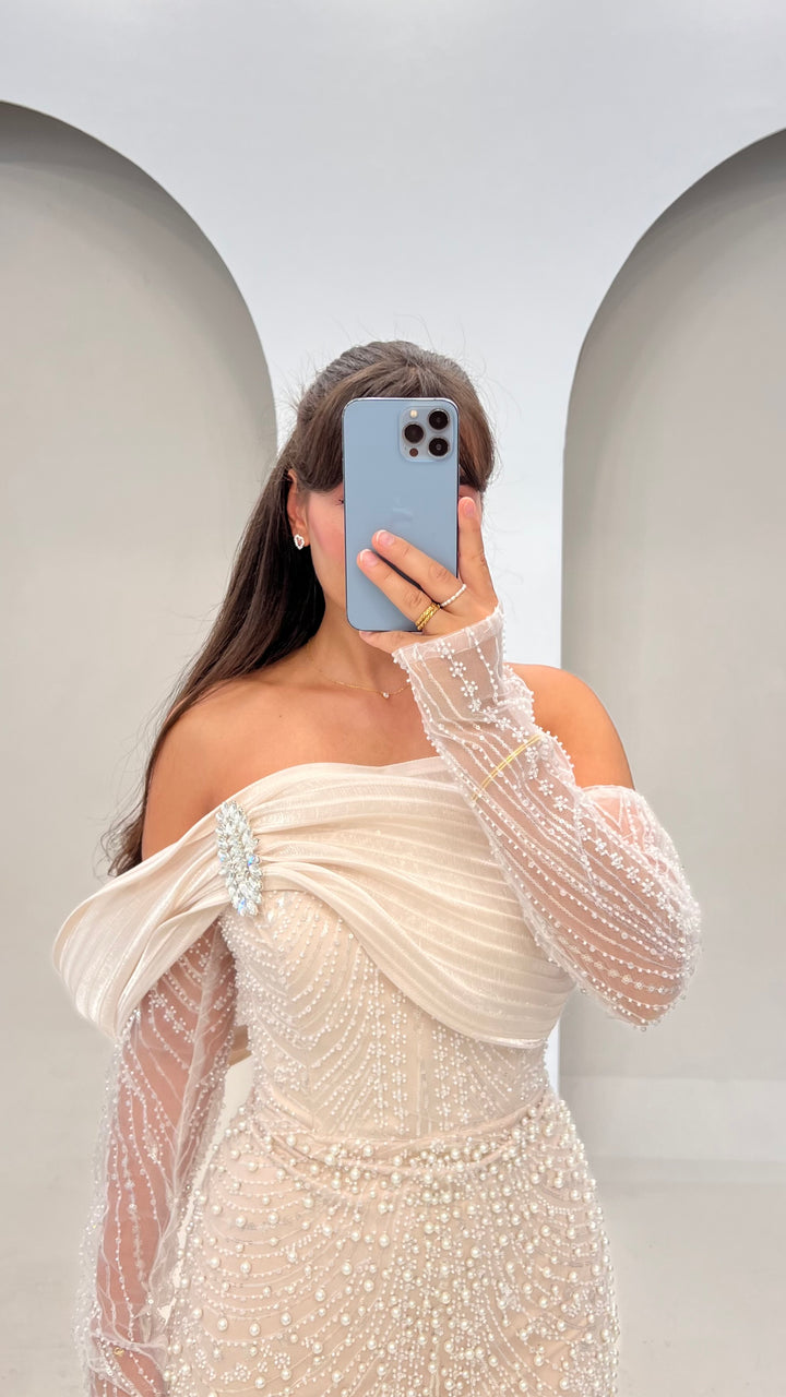 Amira Nude