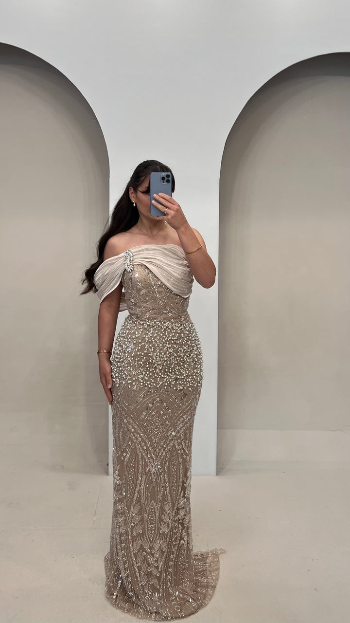 Amira Sand