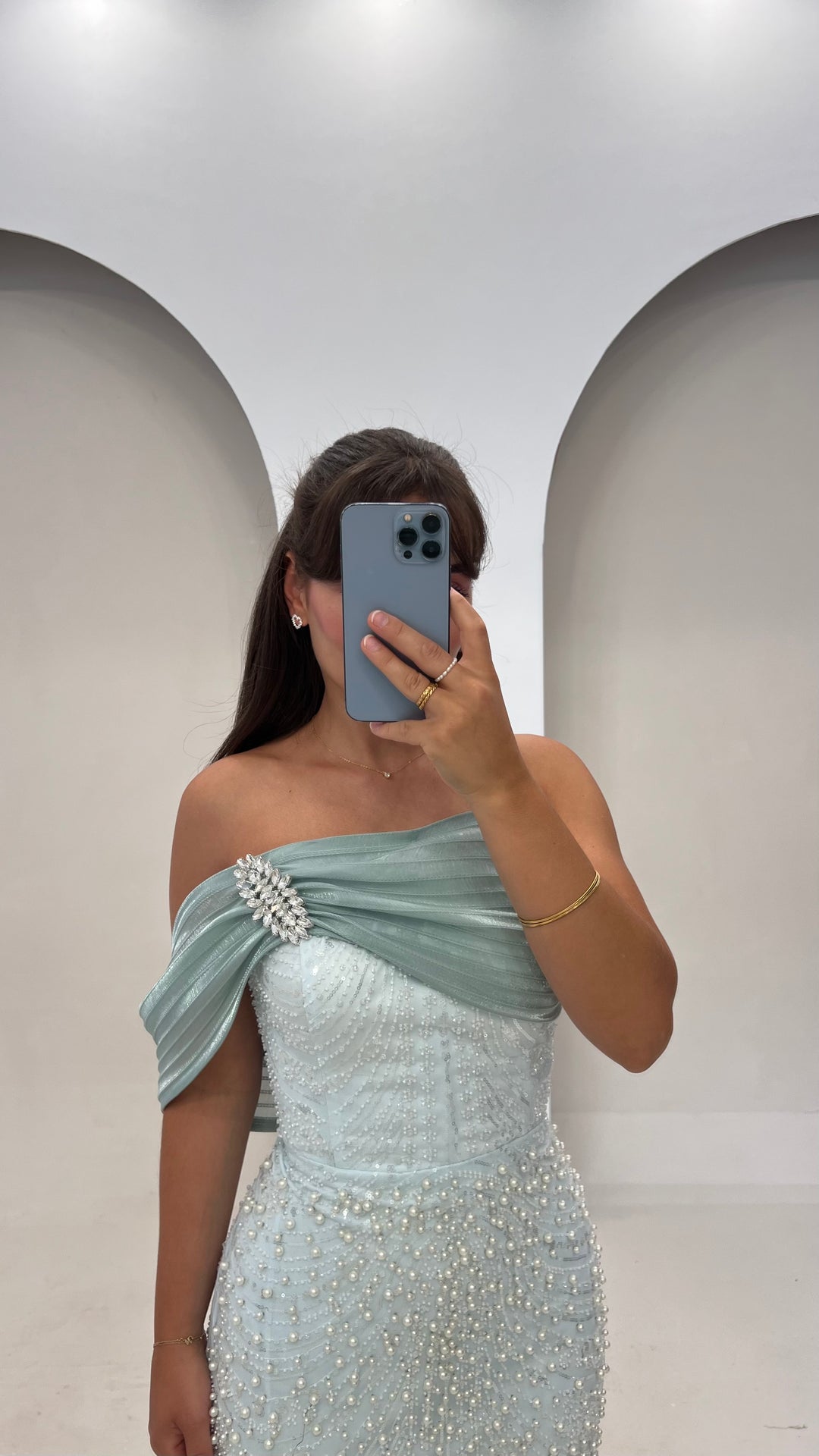 Amira Mint