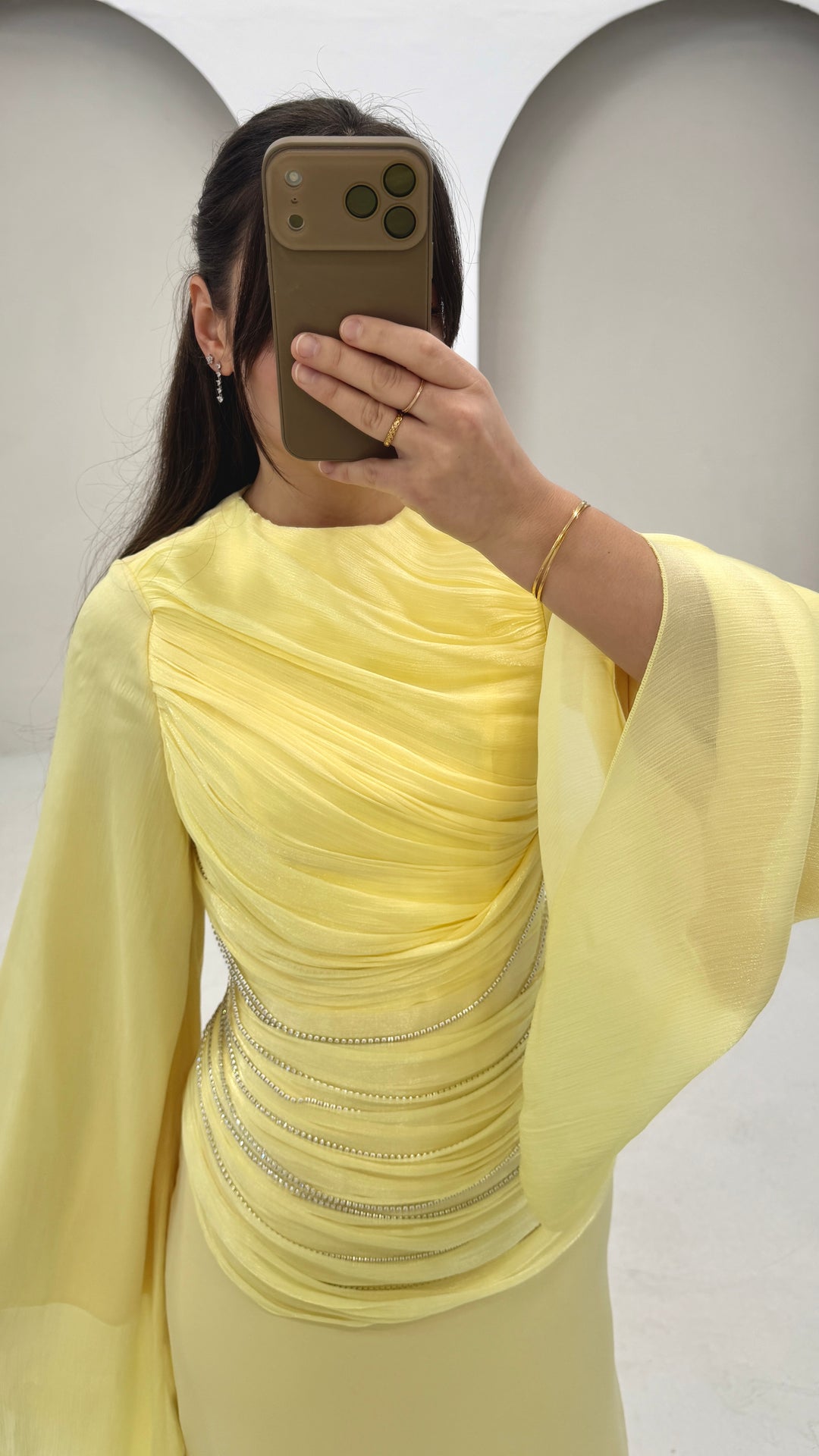 Neslina gelb