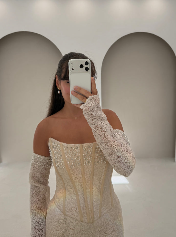 Ilay beige