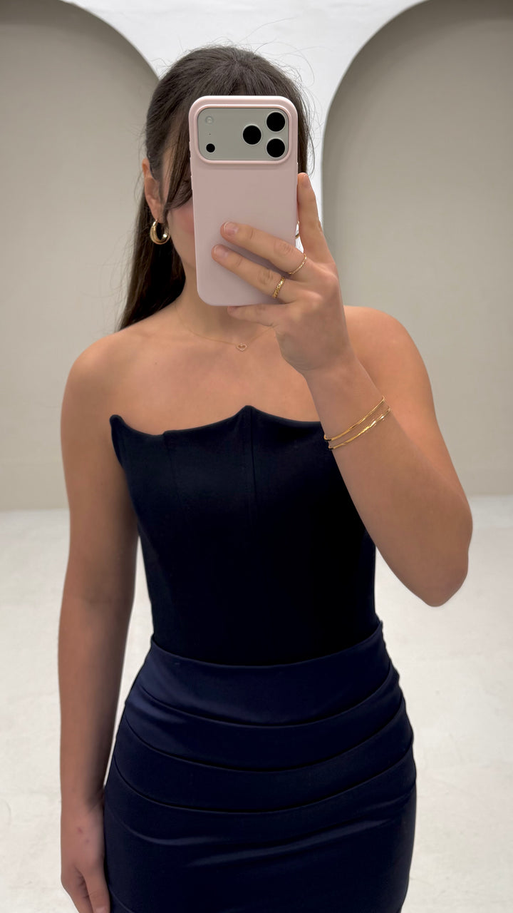 Luvaria Laci