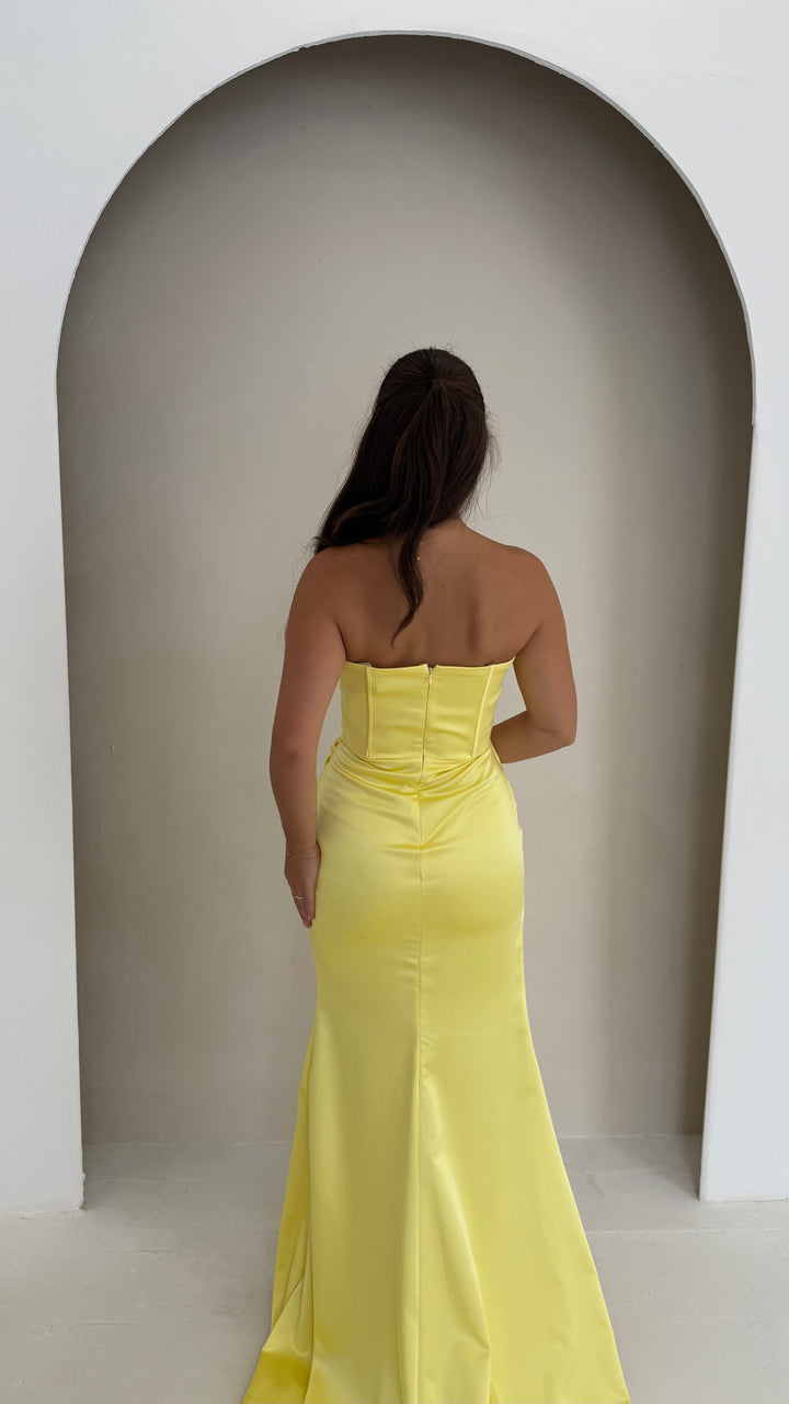 Luna Yellow