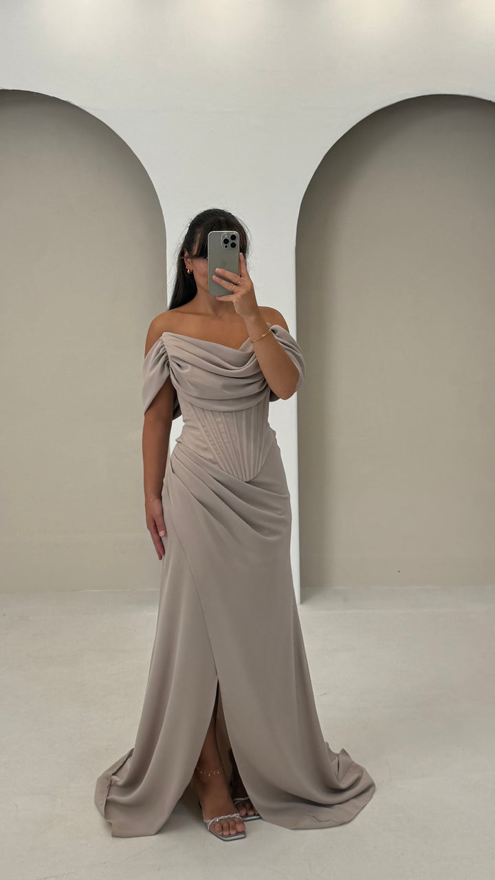Veloura Beige