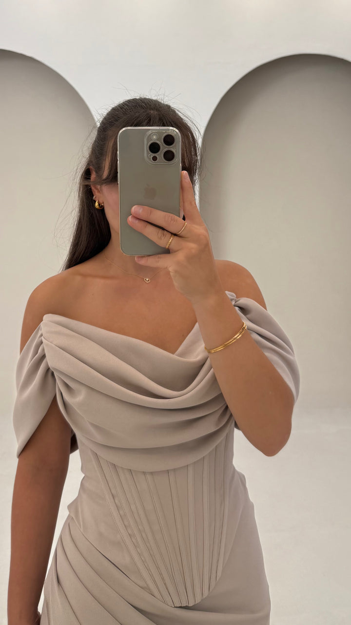 Veloura Beige