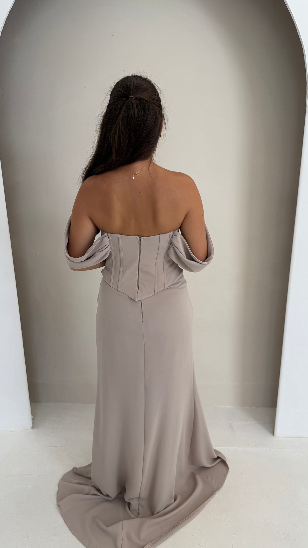 Veloura Beige