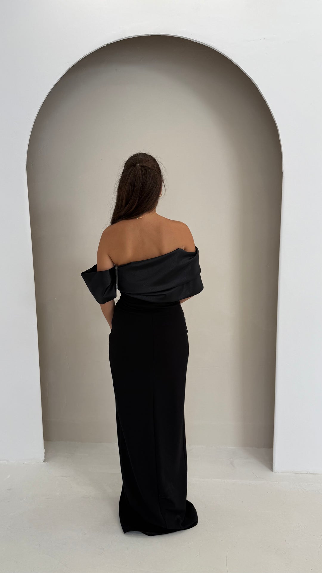 Soria Black