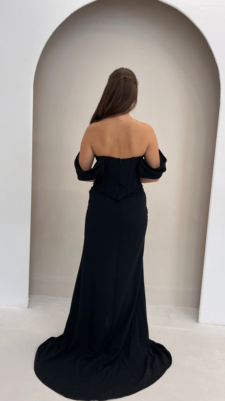 Veloura Black