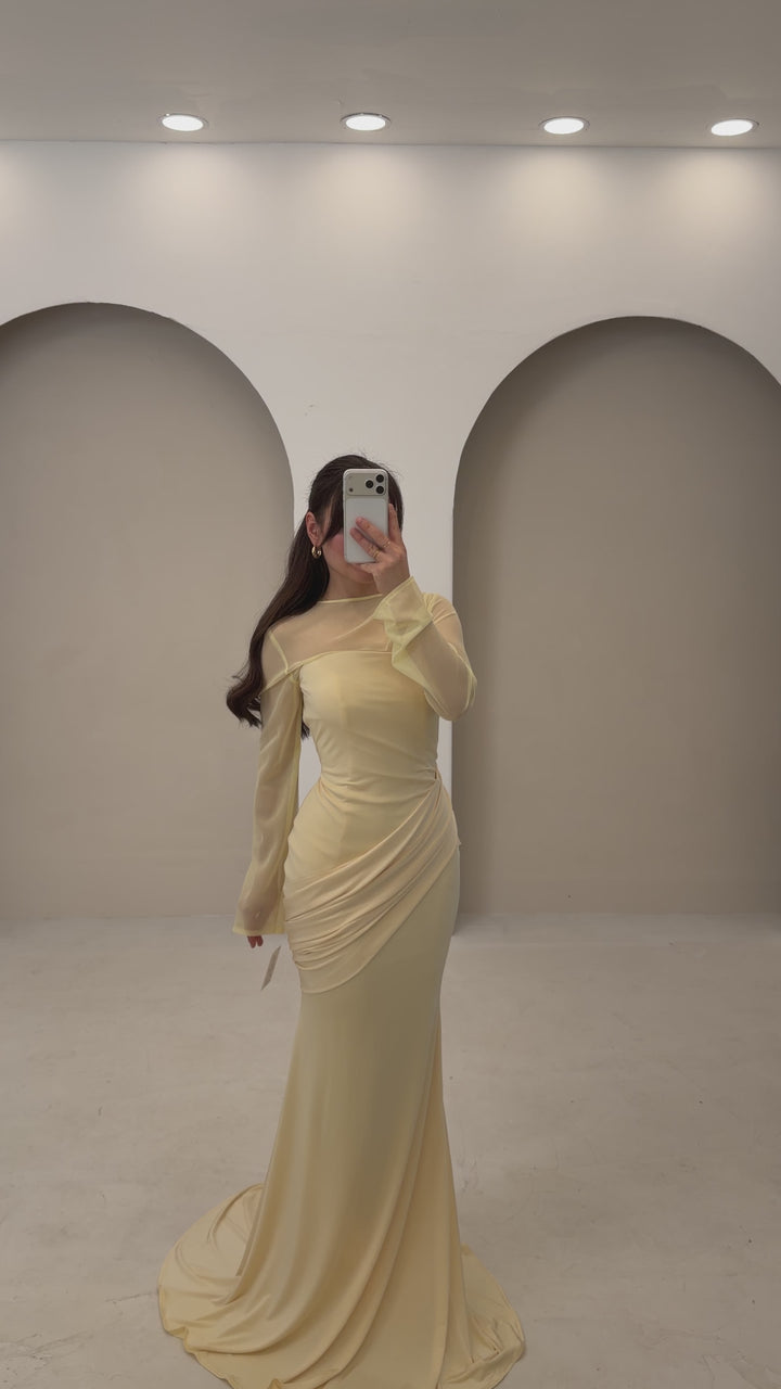 Ava Yellow